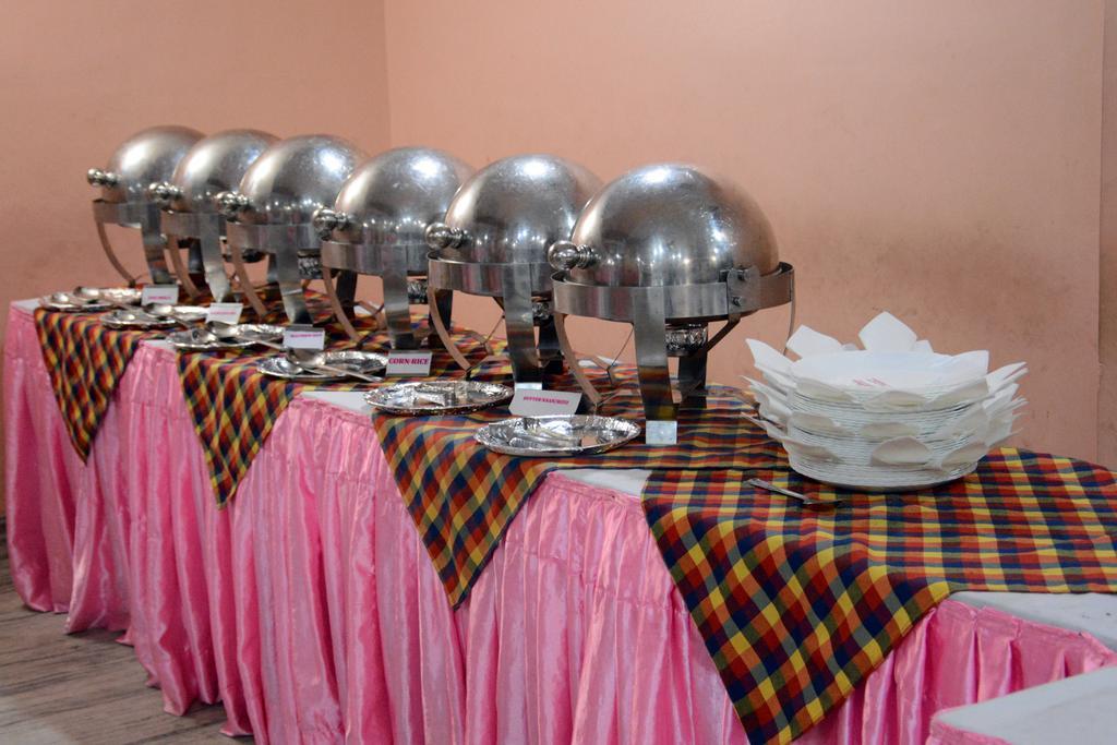 Motel Madhuban Jamshedpur Exterior photo